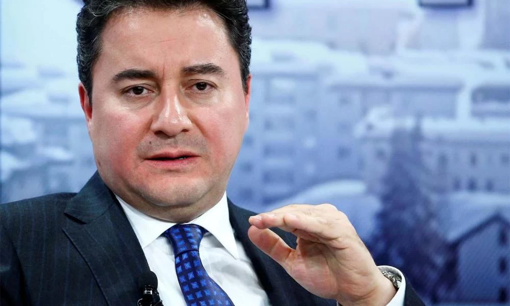 Μπαμπατζάν: «Η τουρκική οικονομία έφθασε στην κατάσταση που ήταν το 1970»